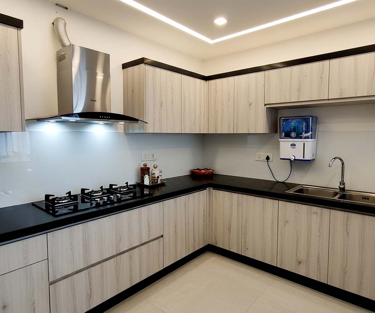 Modern hob and cooktop in a Bengaluru kitchen